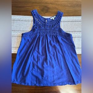 ❤️ ❤️ Sonoma size M. Crochet. $5 when you buy 5 items with 2 hearts